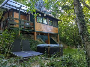 Read more about the article Privát wellness előnyei a vendégházakban – Intimitás, kényelem és nyugalom a természet ölelésében